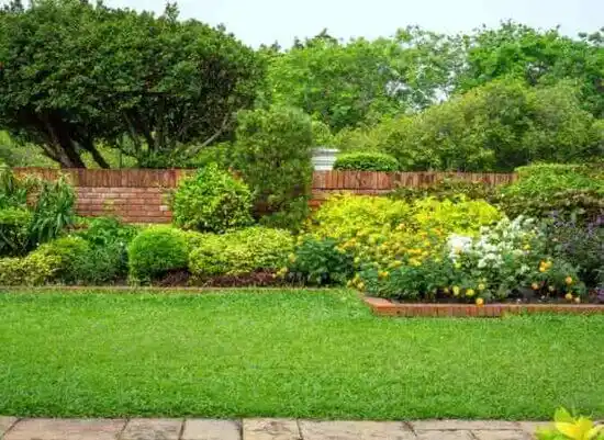 landscaping services West Hills